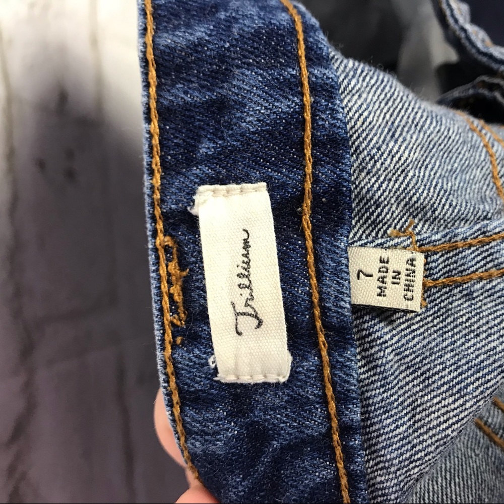 Trillium Southwestern Boho Cutoff Distressed Short - Picture 4 of 5